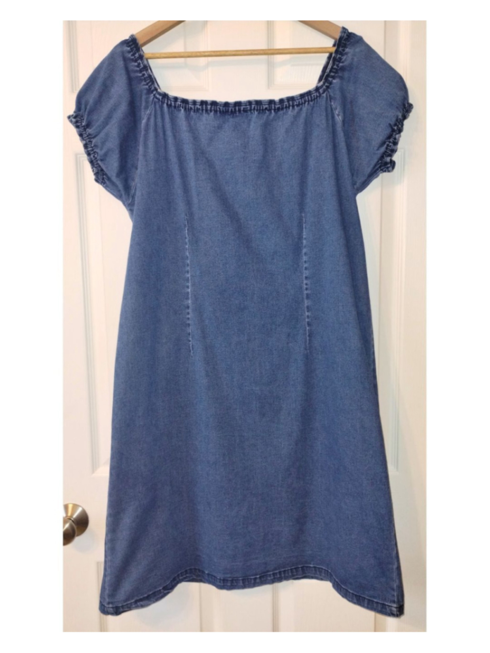 Women's Adriana Sport Blue Denim Milkmaid Mini Dress (Size XL) - Picture 4 of 6